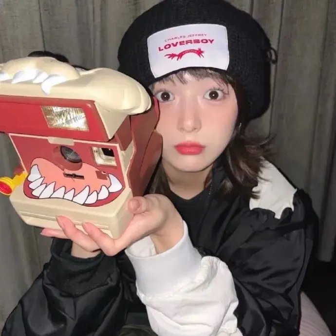 他的脑子有病